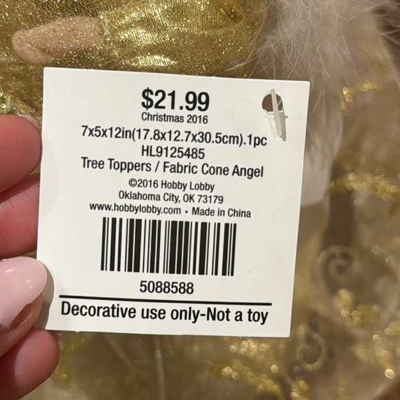 Angel Tree Topper from Hobby Lobby NWT - Picture 6 of 6